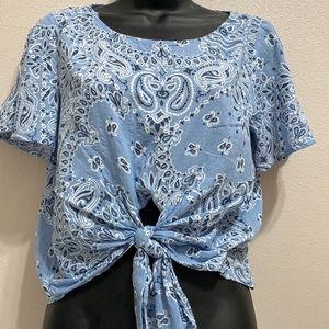 A.Calin blue short sleeve top